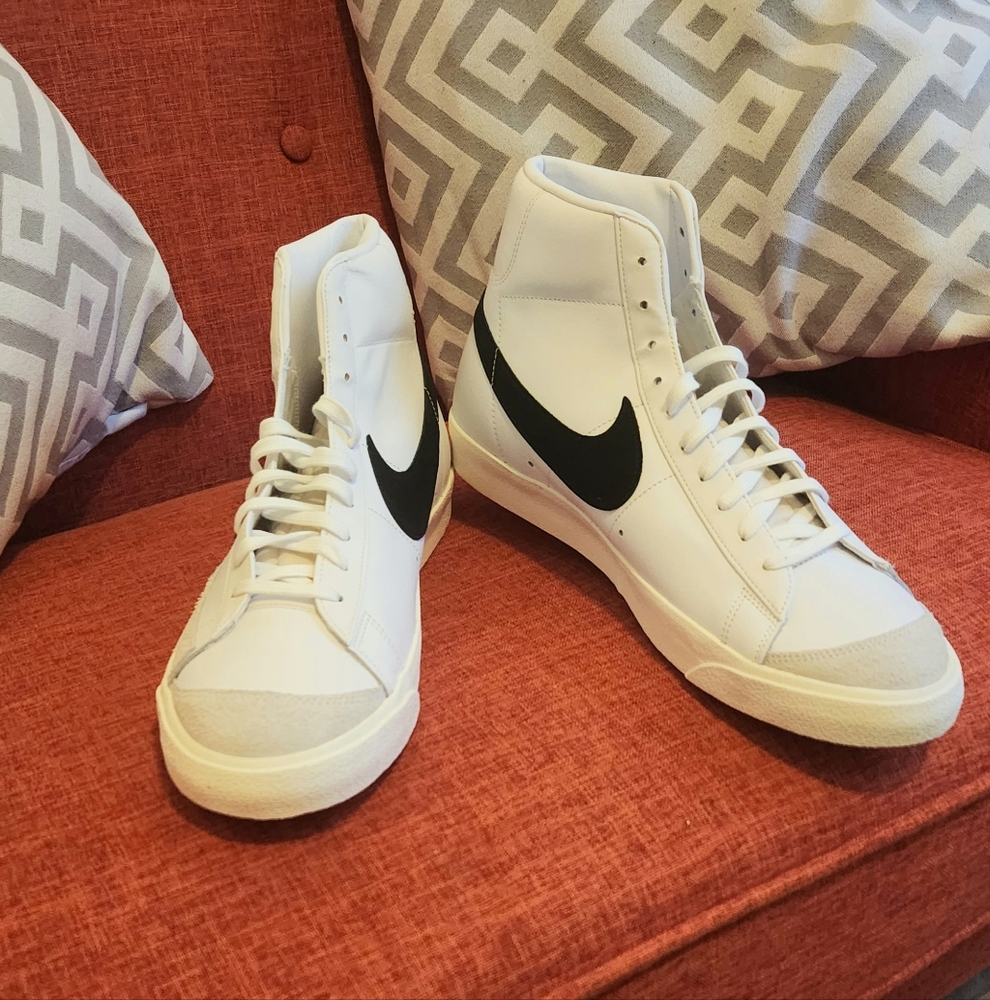 Nike Blazer Mid 77 Vintage sz15 BN white w/ black swoosh